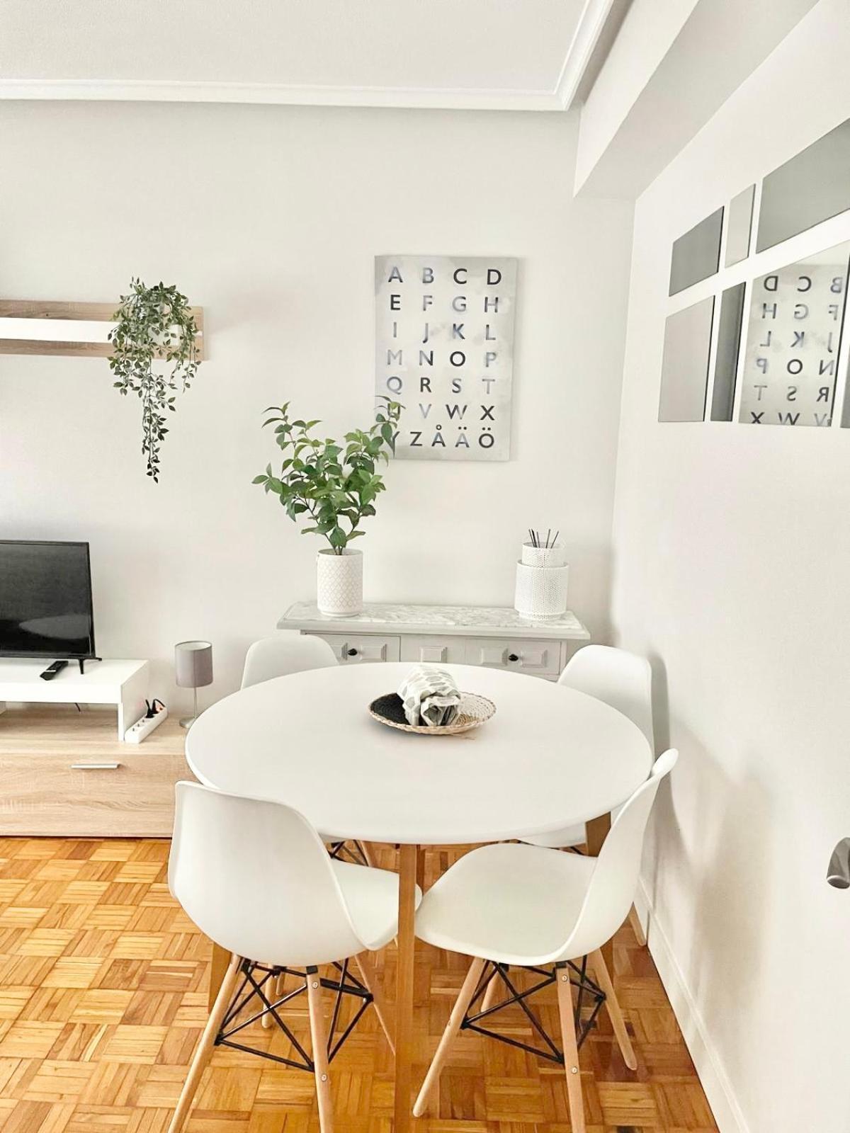 Tranquilidad Al Lado Del Centro Parking Incluido Apartment Oviedo Ngoại thất bức ảnh