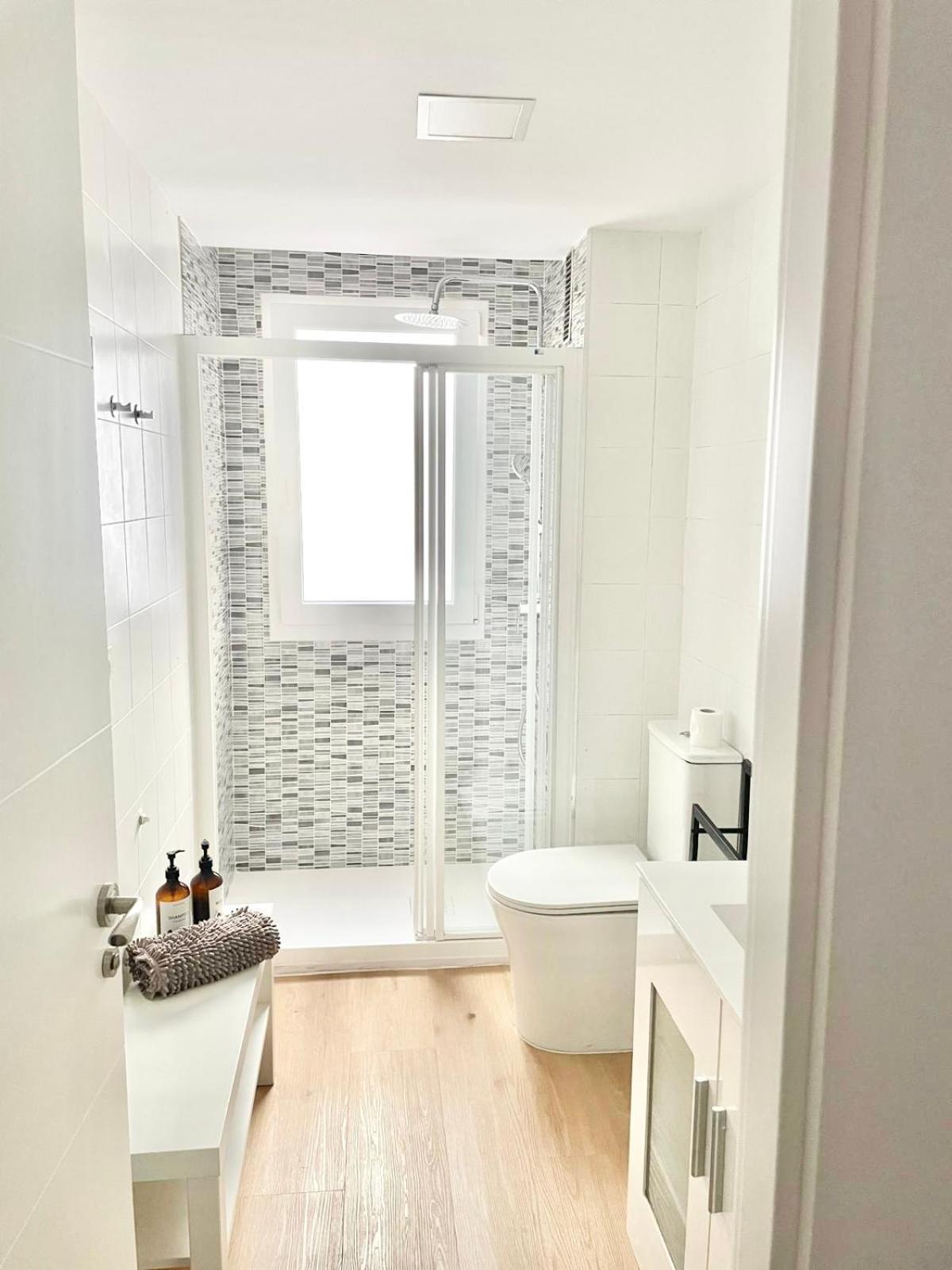 Tranquilidad Al Lado Del Centro Parking Incluido Apartment Oviedo Ngoại thất bức ảnh